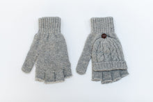 Knitted grey fingerless gloves for photographers
